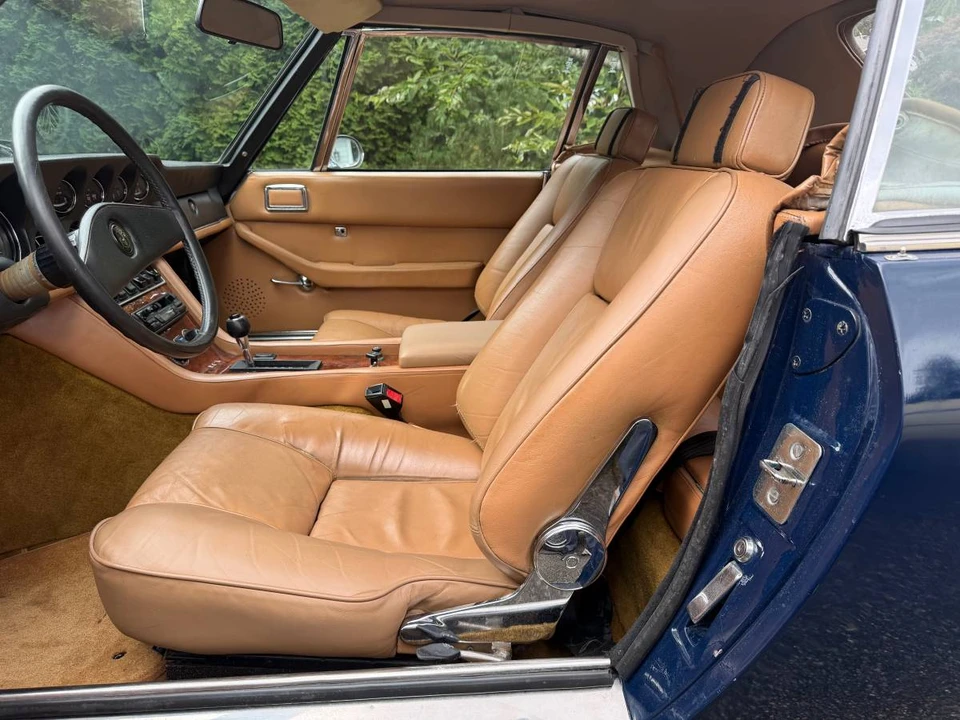 1974 Jensen Interceptor - Image 21 of 24