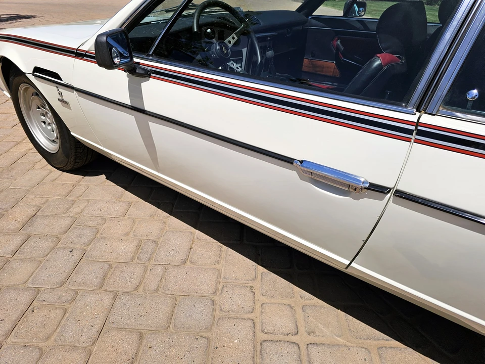 1974 Lamborghini Espada Series III - Image 28 of 31