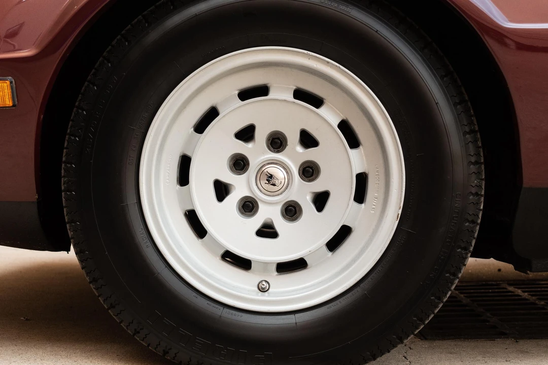 1974 Lamborghini Jarama - Image 24 of 31