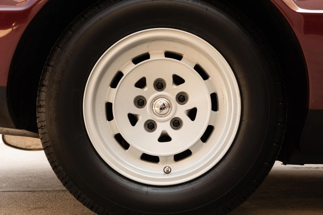 1974 Lamborghini Jarama - Image 26 of 31