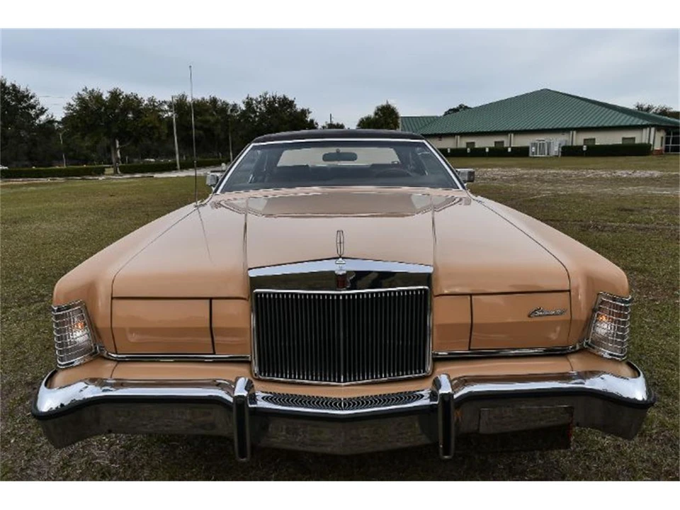 1974 Lincoln Continental 5th Gen - Image 2 of 8