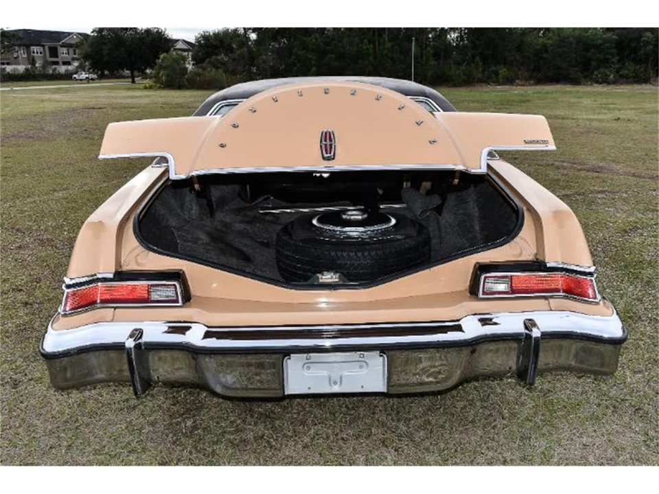 1974 Lincoln Continental 5th Gen - Image 3 of 8