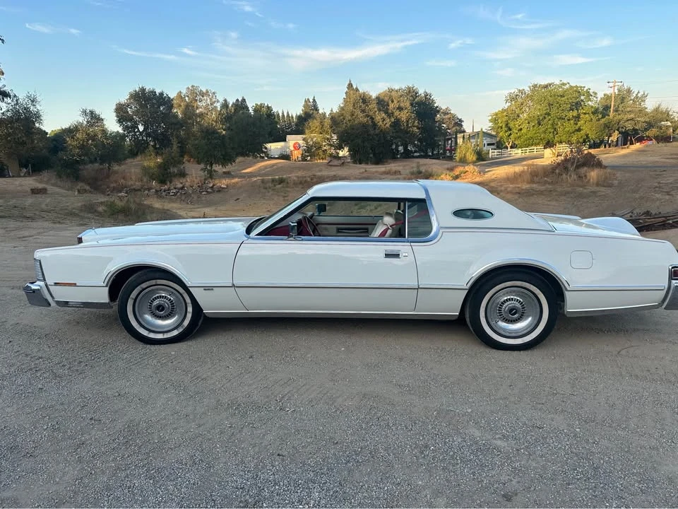 1974 Lincoln Continental 5th Gen - Image 2 of 9