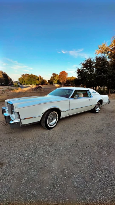 1974 Lincoln Continental 5th Gen - Image 7 of 9