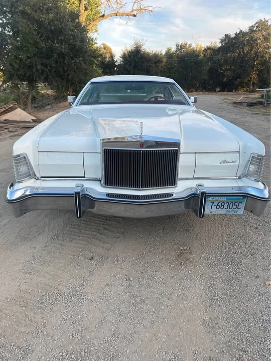 1974 Lincoln Continental 5th Gen - Image 5 of 9