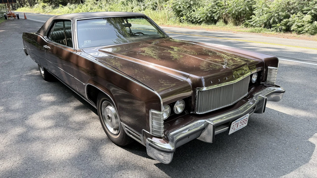 1974 Lincoln Continental 5th Gen - Image 4 of 31
