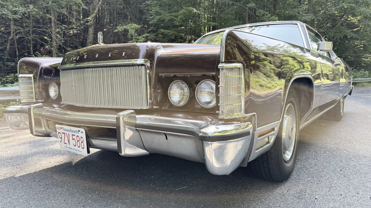 1974 Lincoln Continental 5th Gen - Image 8 of 31