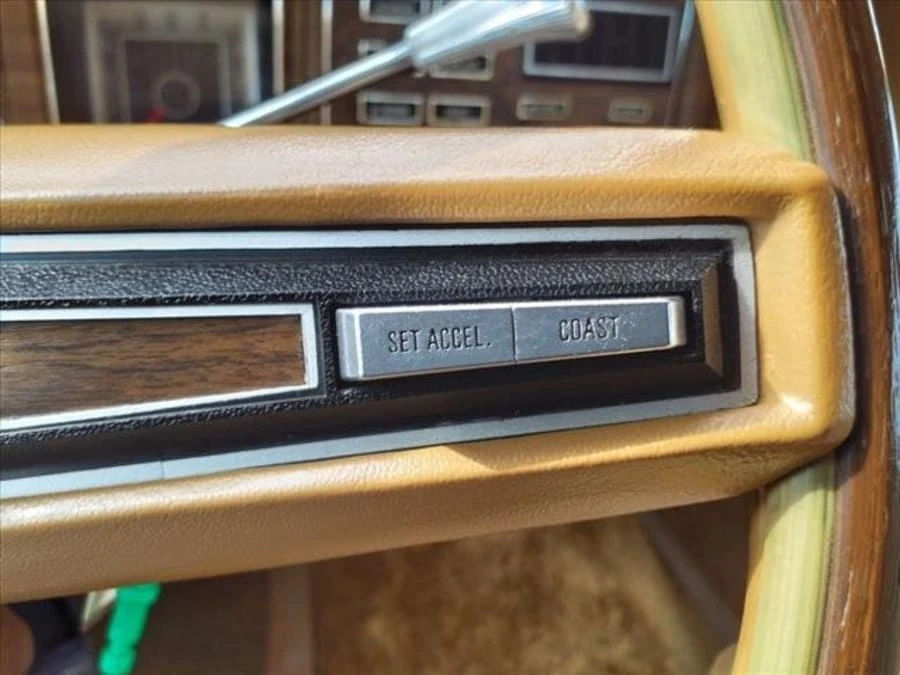 1974 Lincoln Continental Mark IV - Image 6 of 15