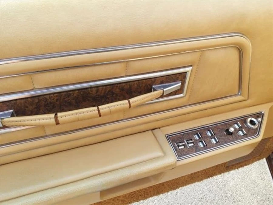 1974 Lincoln Continental Mark IV - Image 13 of 15