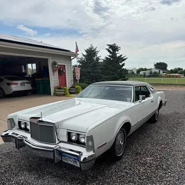 1974 Lincoln Continental Mark