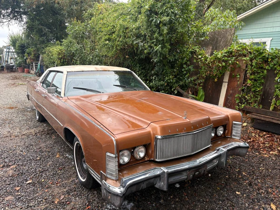 1974 Lincoln Continental 5th Gen - Image 13 of 15