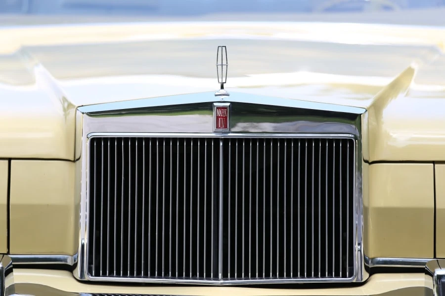 1974 Lincoln Continental Mark IV - Image 9 of 12