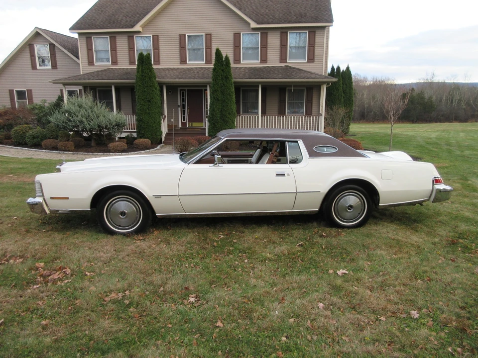 1974 Lincoln Continental Mark IV - Image 2 of 21