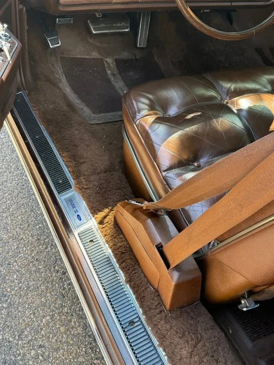 1974 Lincoln Continental Mark IV - Image 3 of 9