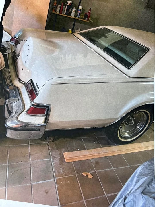 1974 Lincoln Continental Mark IV - Image 3 of 9