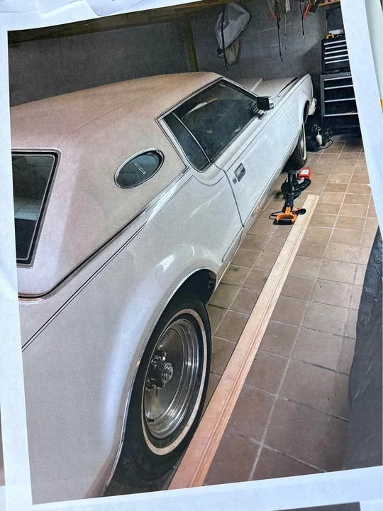 1974 Lincoln Continental Mark IV - Image 4 of 9