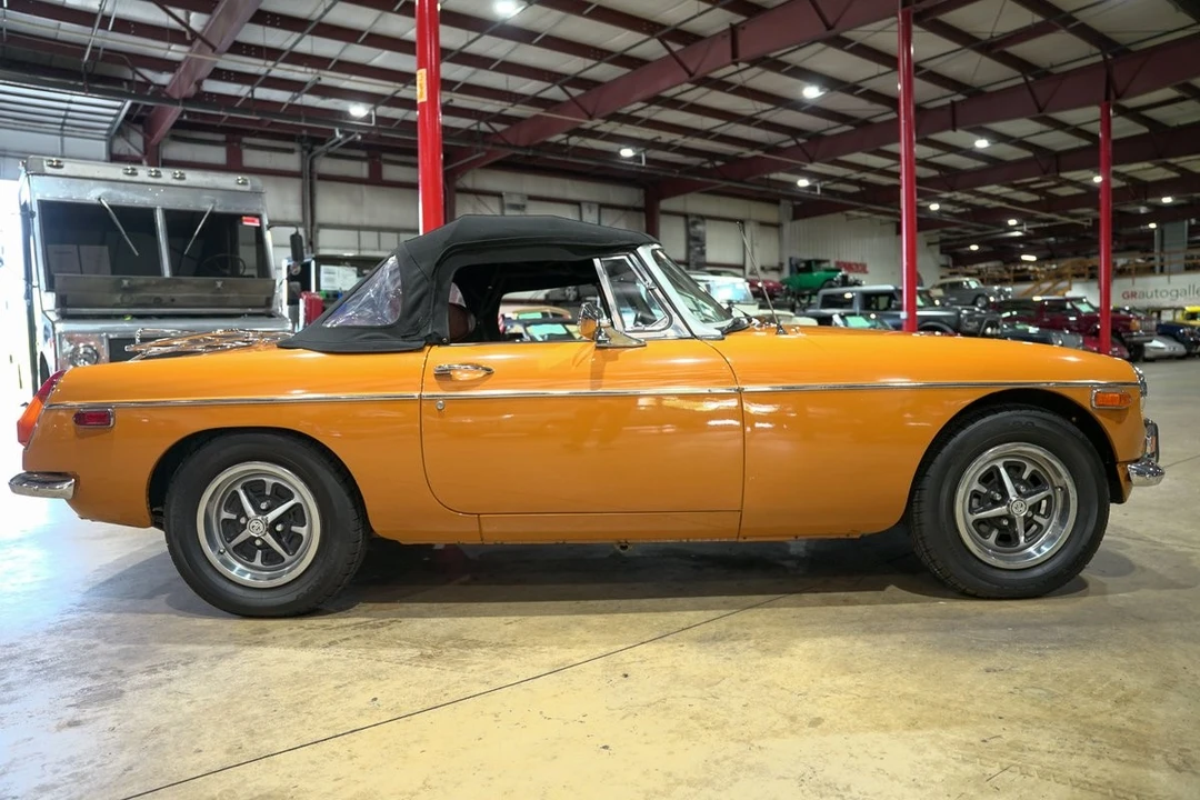 1974 MG MGB Roadster - Image 23 of 31