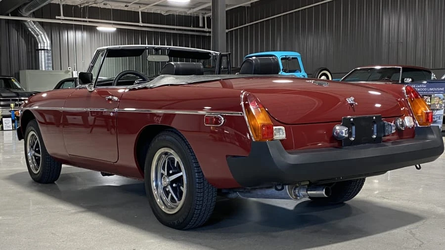 1974 MG MGB Roadster - Image 15 of 17