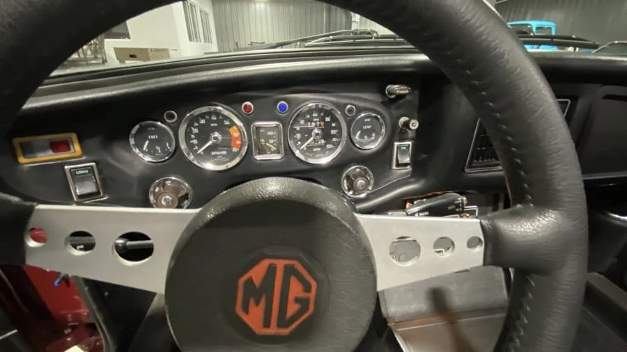 1974 MG MGB Roadster - Image 5 of 17