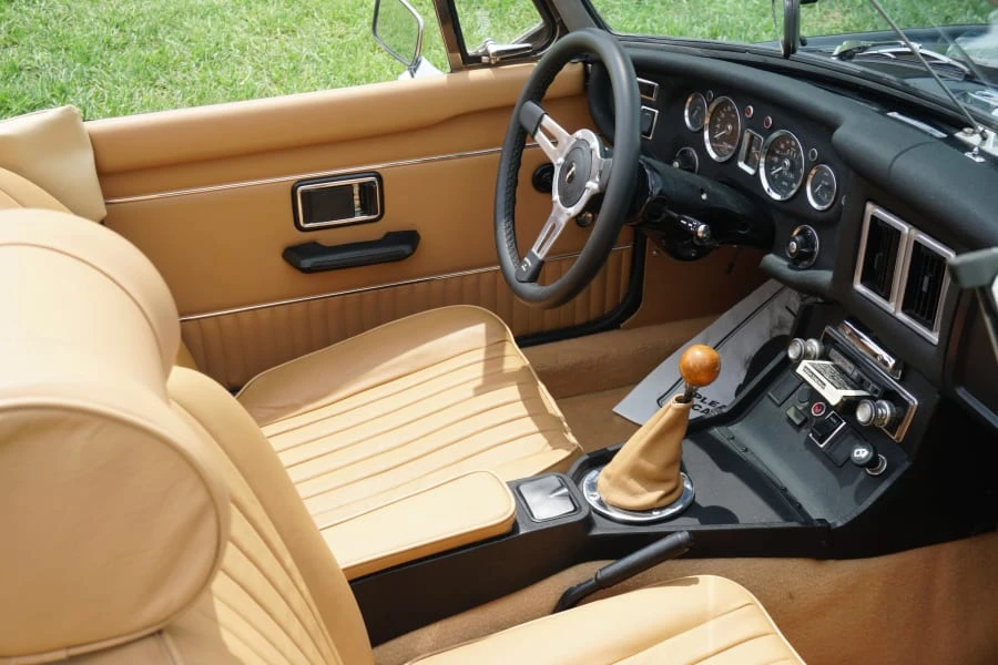 1974 MG MGB Roadster - Image 4 of 8