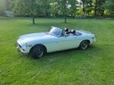 1974 MG B