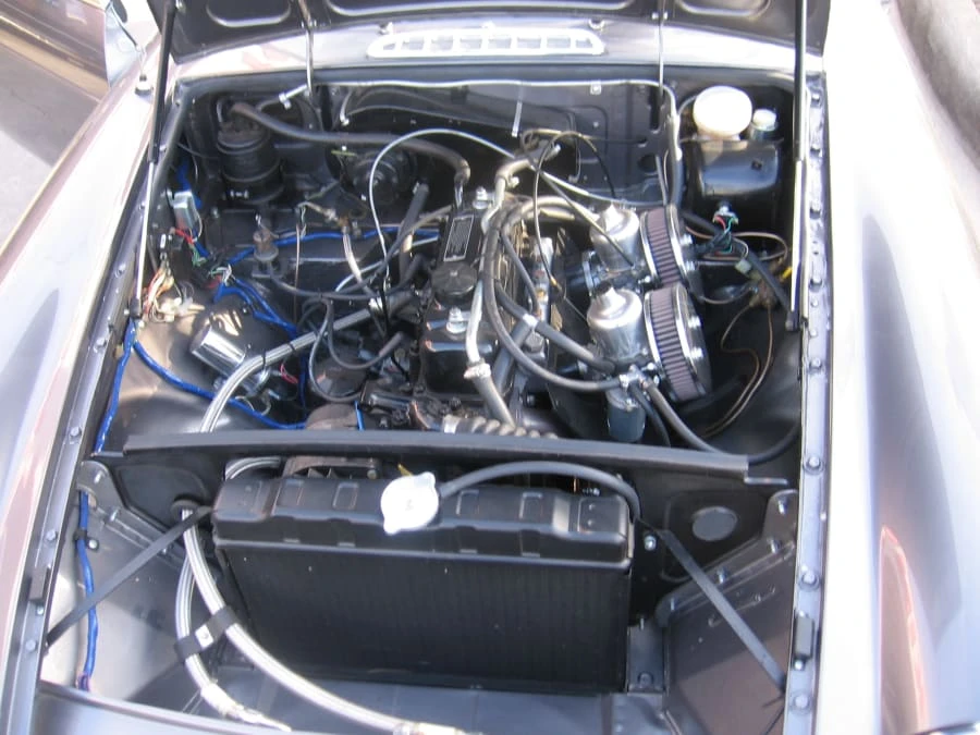 1974 MG MGB GT - Image 6 of 6