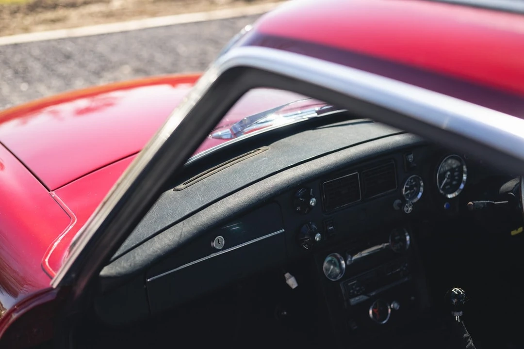 1974 MG MGB GT V8 - Image 27 of 30