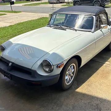 1974 MG B