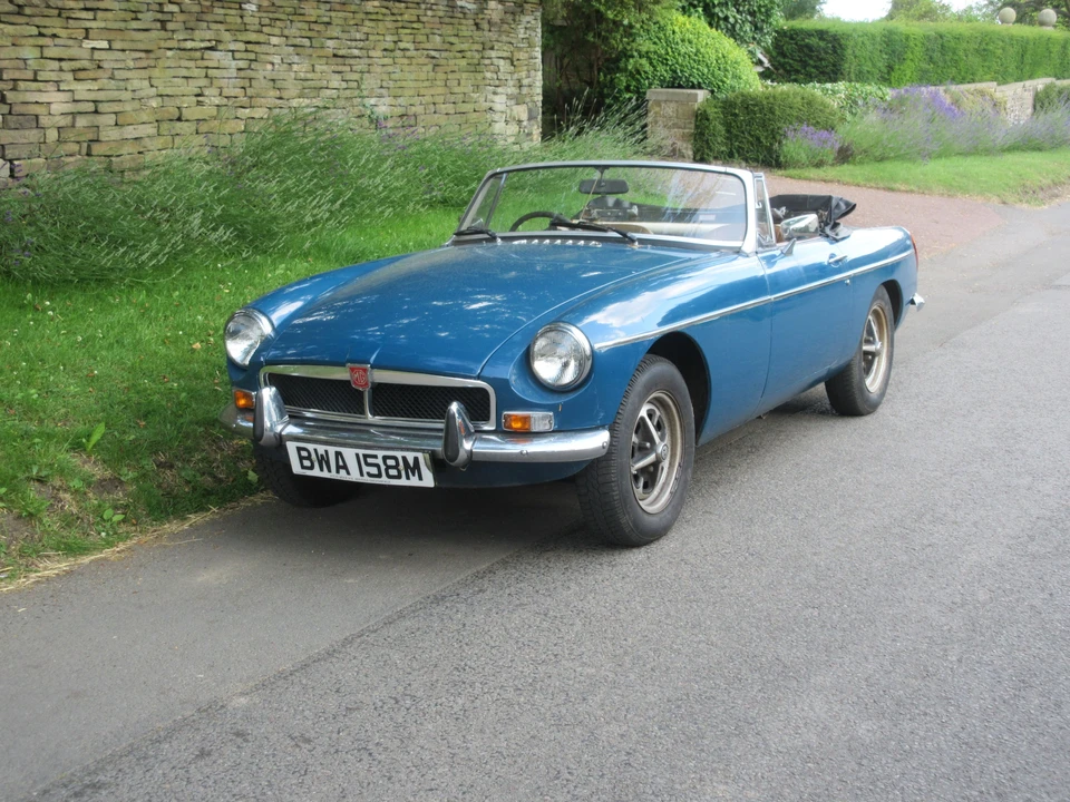 1974 MG MGB Roadster - Image 2 of 13