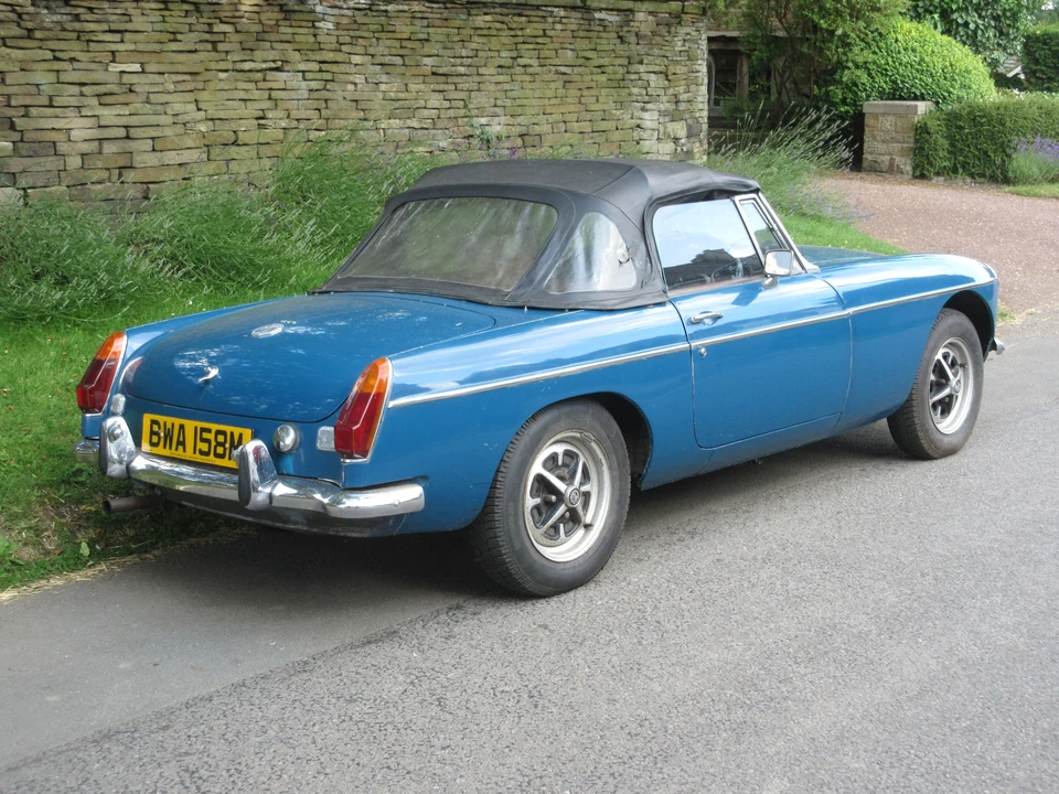 1974 MG MGB Roadster - Image 3 of 13