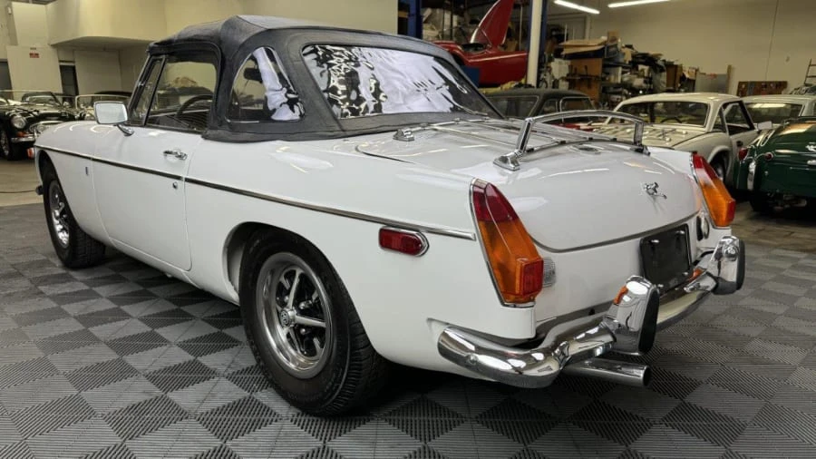 1974 MG MGB Roadster - Image 15 of 31
