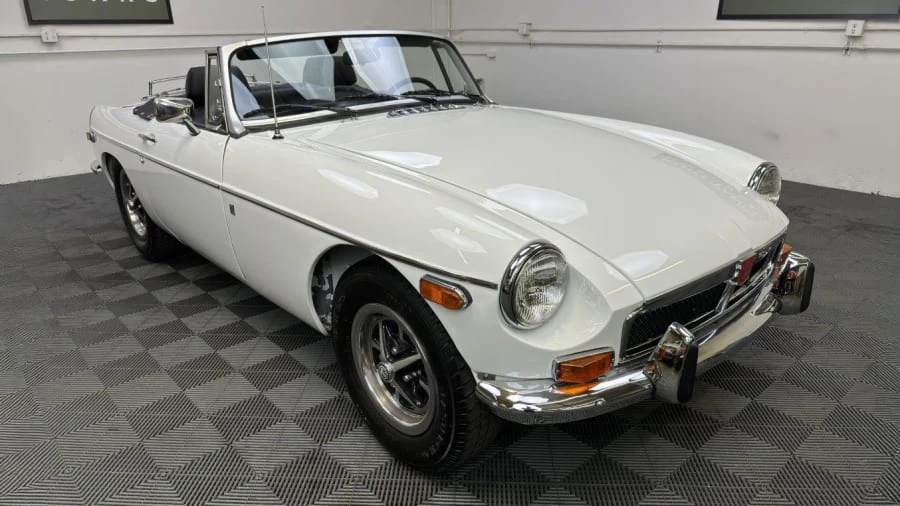 1974 MG MGB Roadster - Image 14 of 31
