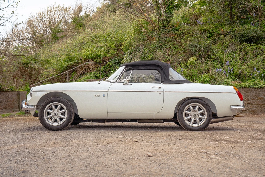 1974 MG MGB Roadster - Image 16 of 30