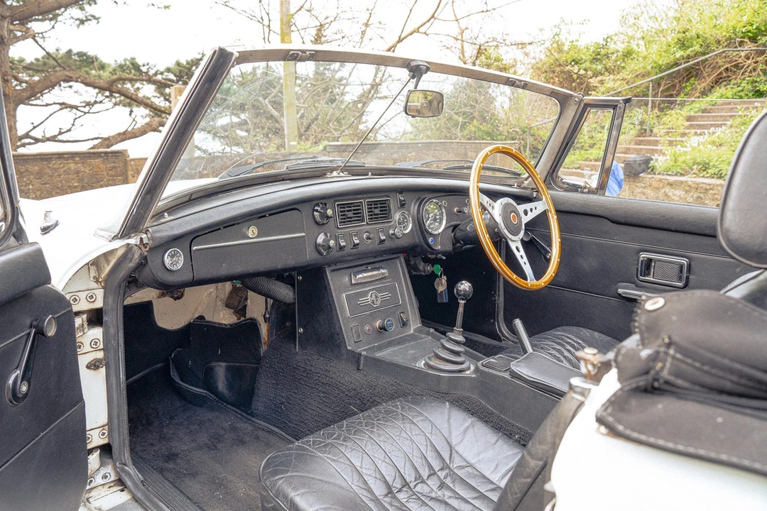 1974 MG MGB Roadster - Image 21 of 30