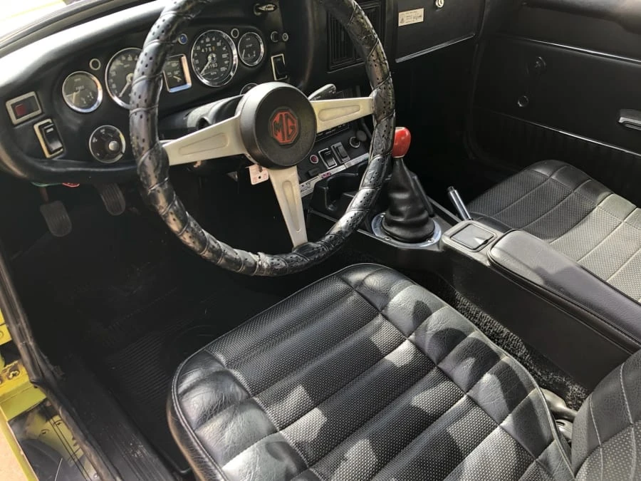 1974 MG MGB Roadster - Image 4 of 8