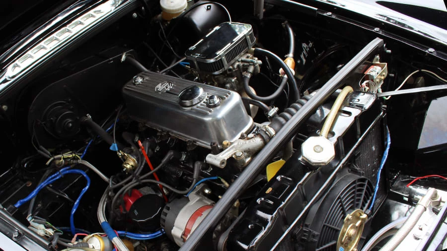 1974 MG MGB Roadster - Image 7 of 11