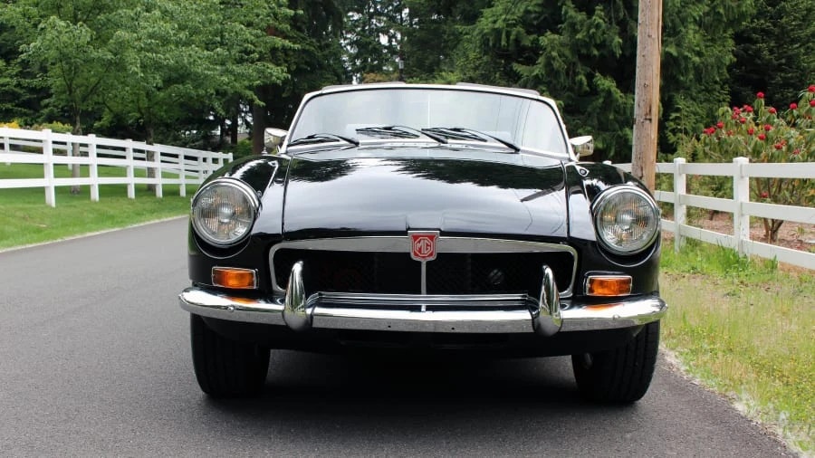1974 MG MGB Roadster - Image 10 of 11