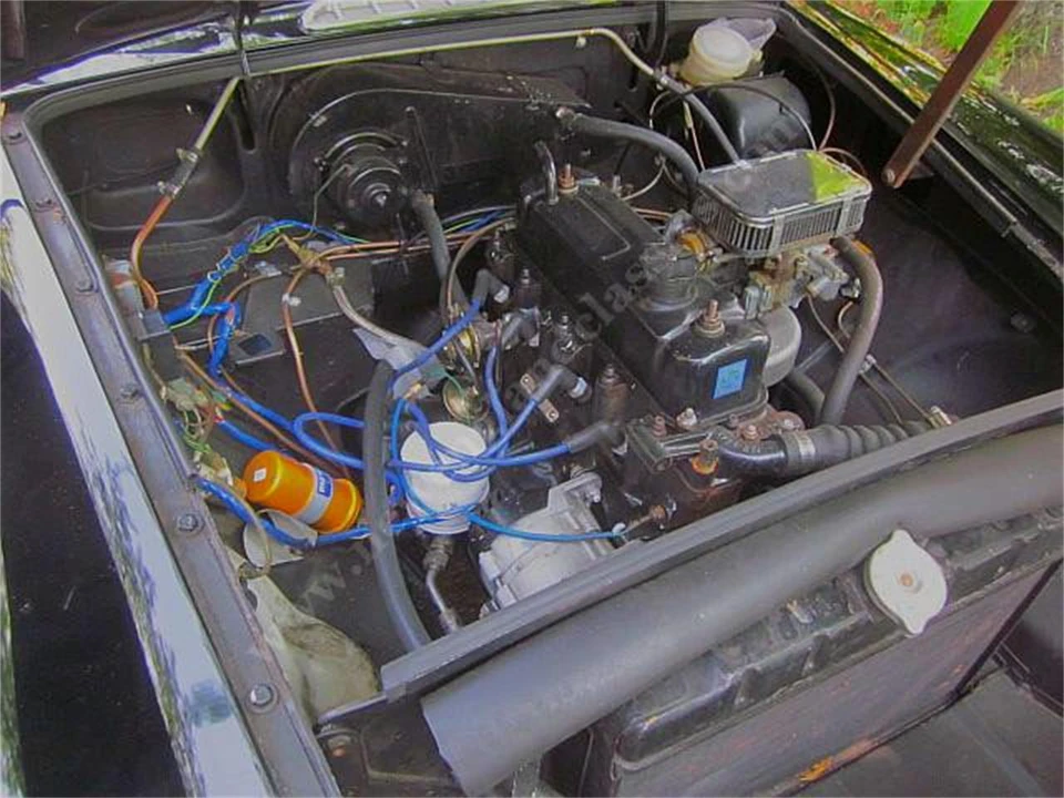 1974 MG MGB Roadster - Image 13 of 18