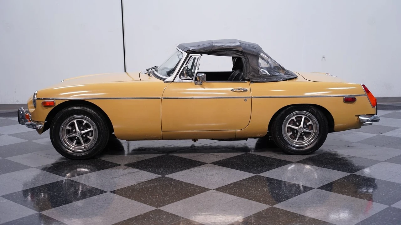 1974 MG MGB - Image 2 of 21