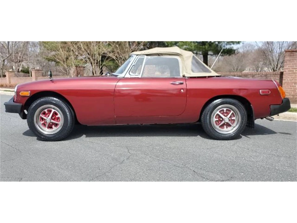 1974 MG MGB Roadster - Image 2 of 11