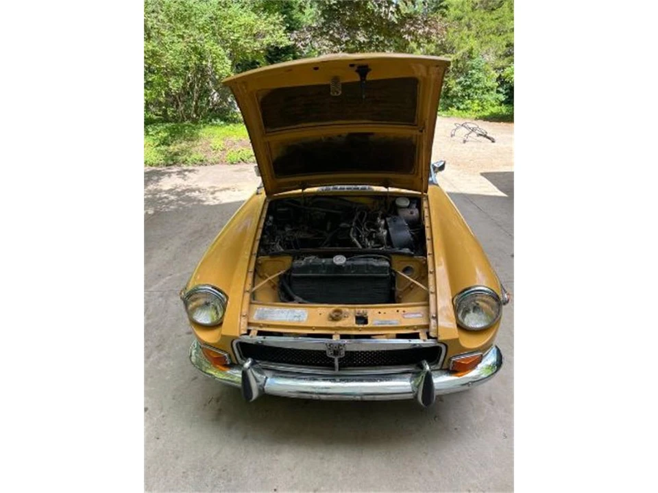 1974 MG MGB Roadster - Image 13 of 18