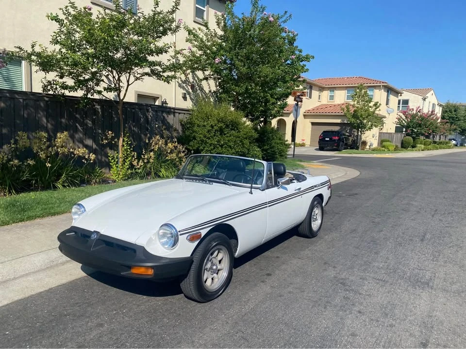 1974 MG MGB Roadster - Image 2 of 6