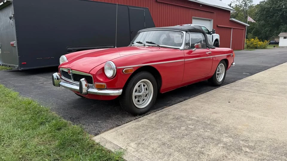 1974 MG MGB Roadster - Image 6 of 11