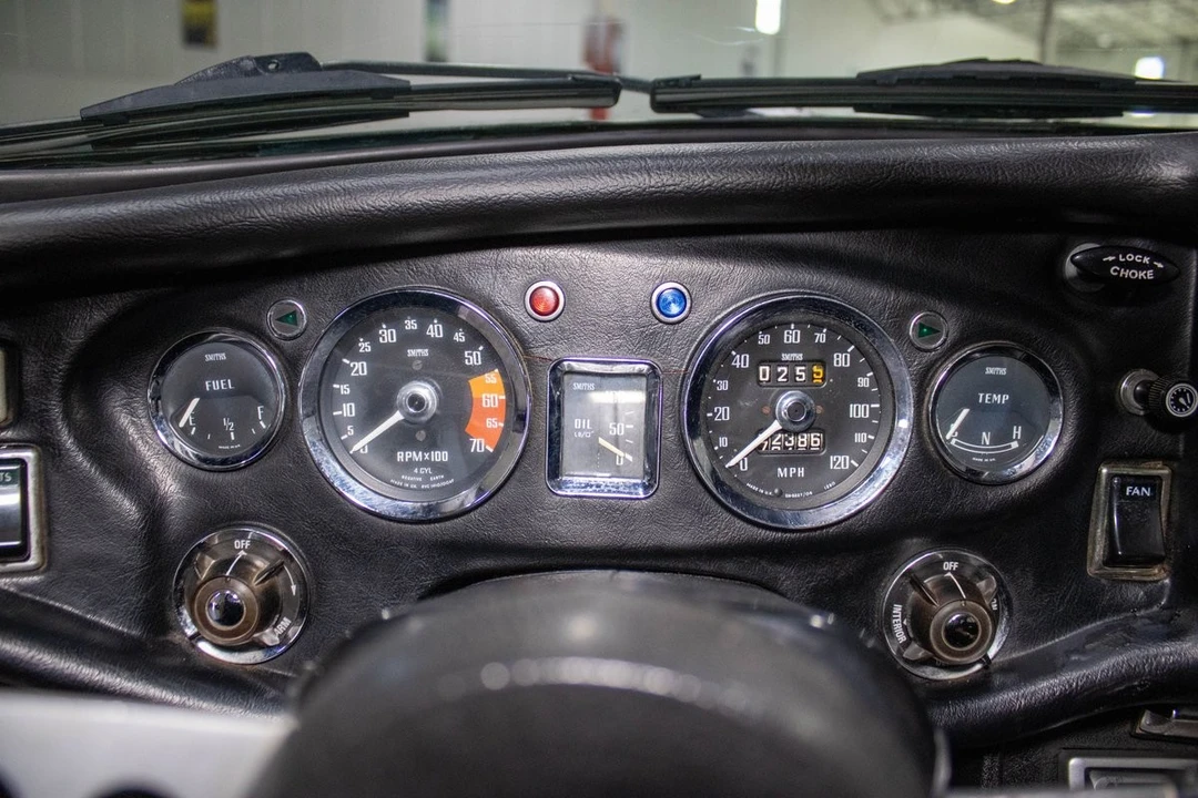 1974 MG MGB GT - Image 11 of 12