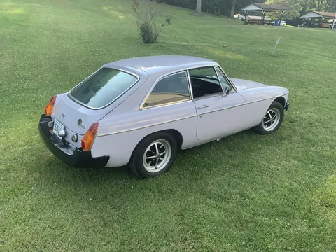 1974 MG MGB GT