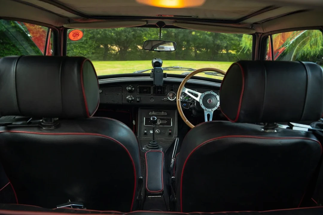 1974 MG MGB GT V8 - Image 13 of 30