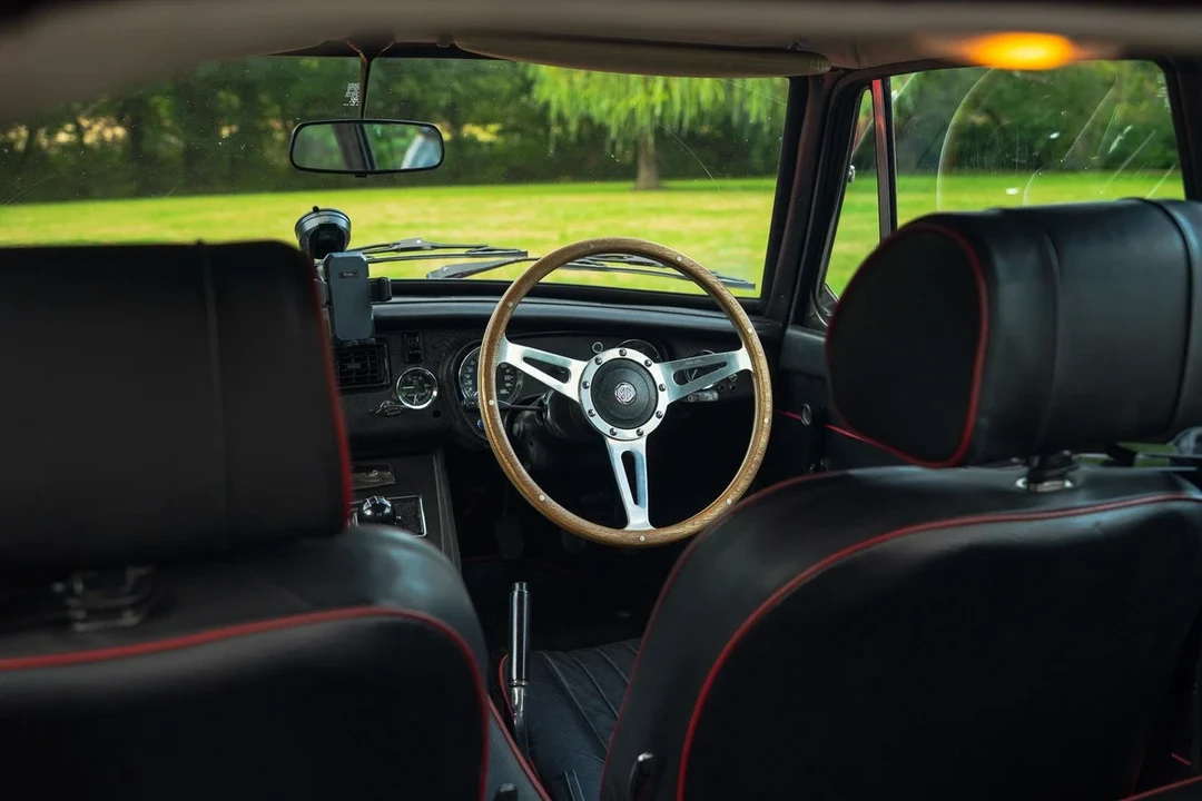 1974 MG MGB GT V8 - Image 14 of 30