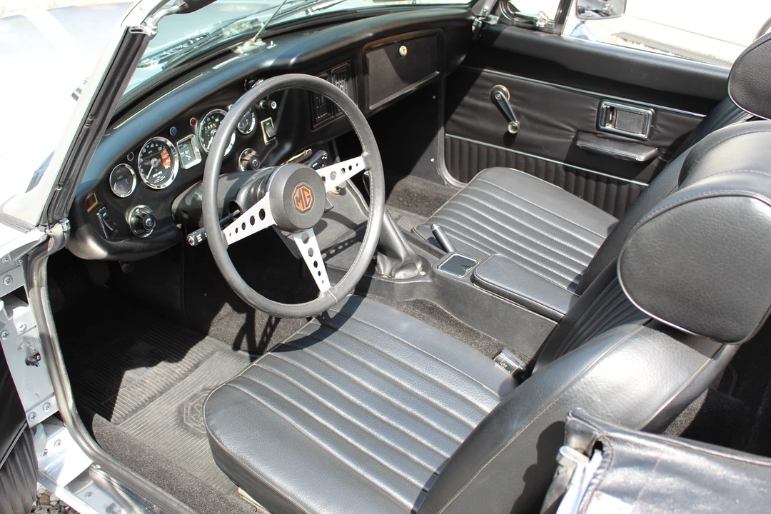 1974 MG MGB Roadster - Image 13 of 31
