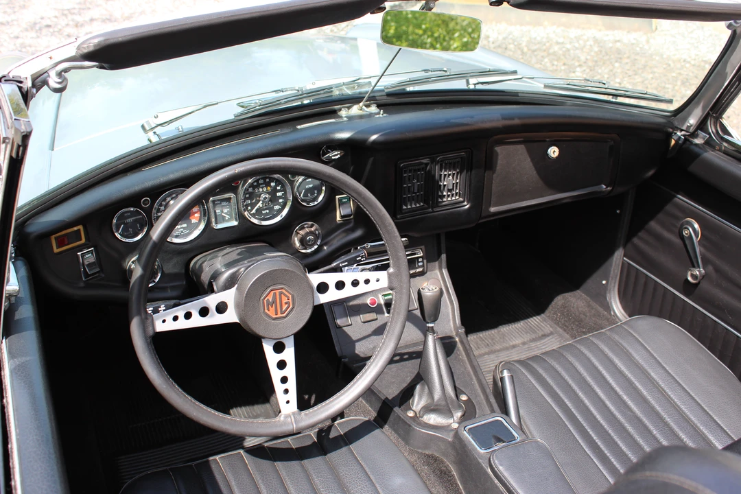 1974 MG MGB Roadster - Image 12 of 31