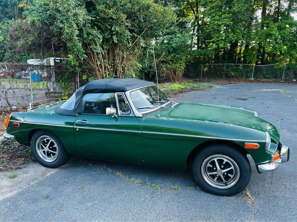 1974 MG MGB Roadster - Image 5 of 9